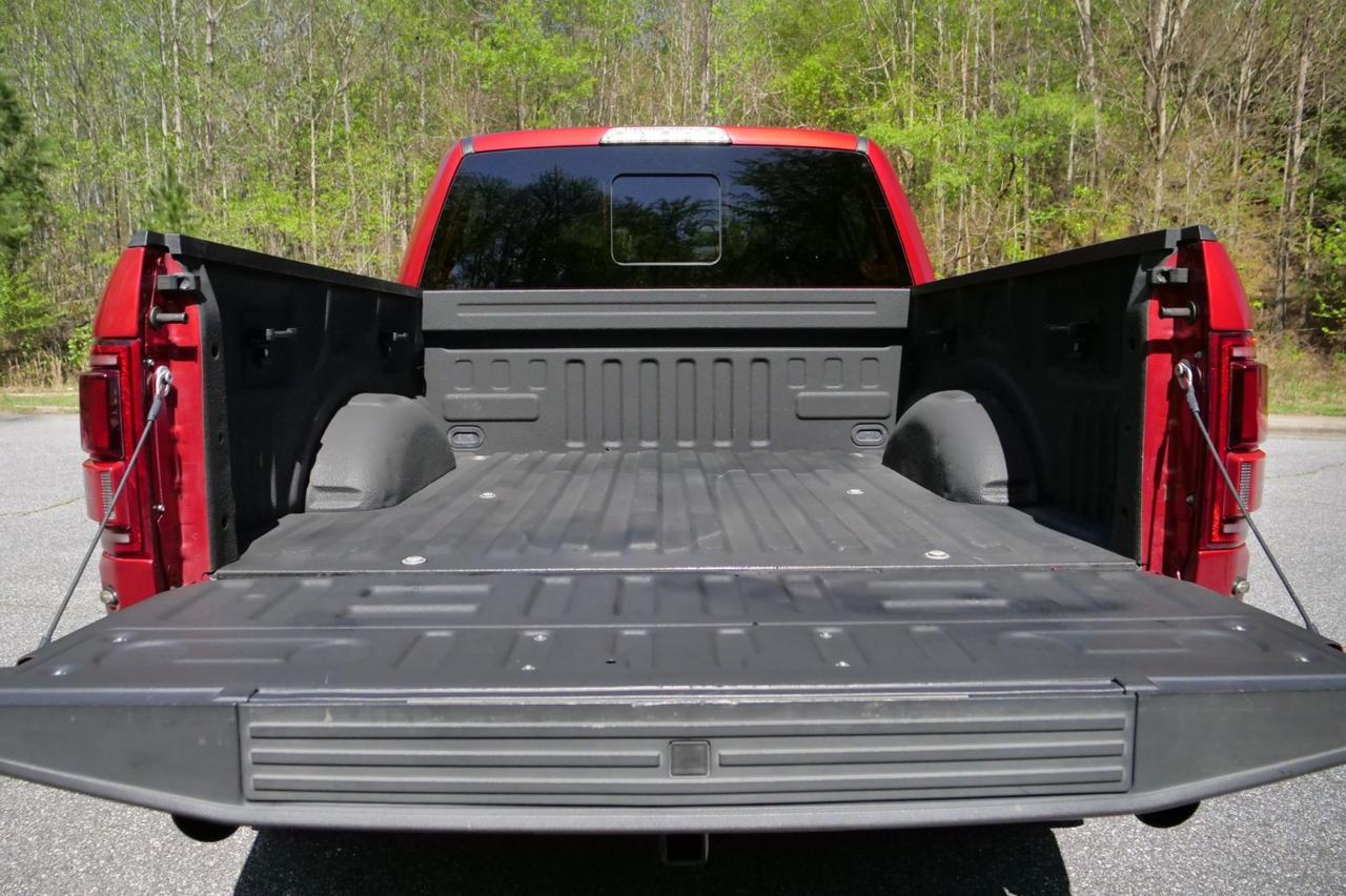 2020 Ford F-150 Raptor 4x4 / High Output V6 / PANO Sunroof! Lincolnton NC