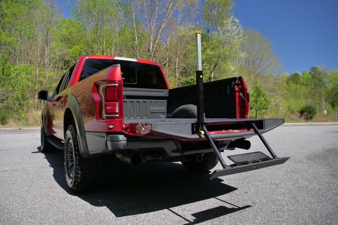 2020 Ford F-150 Raptor 4x4 / High Output V6 / PANO Sunroof! Lincolnton NC