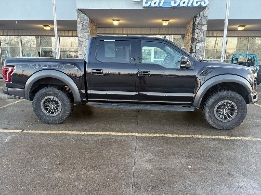 2020 Ford F-150 Raptor