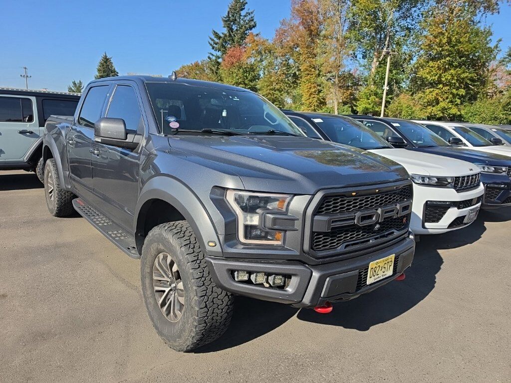 2020 Ford F-150 Raptor