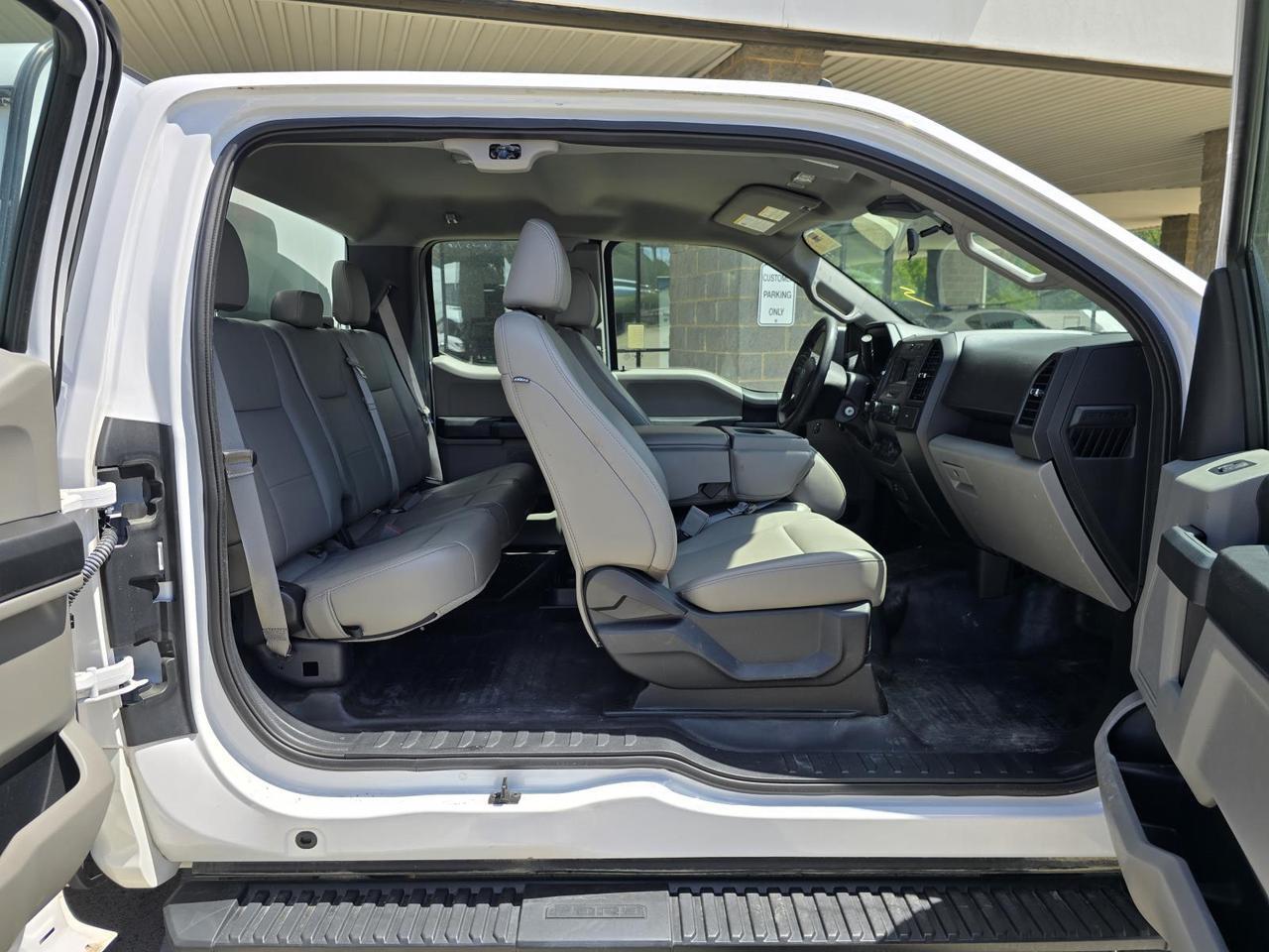 2020 Ford F-150 XL 4WD SuperCab W/ARE Commercial Cap Concord NC