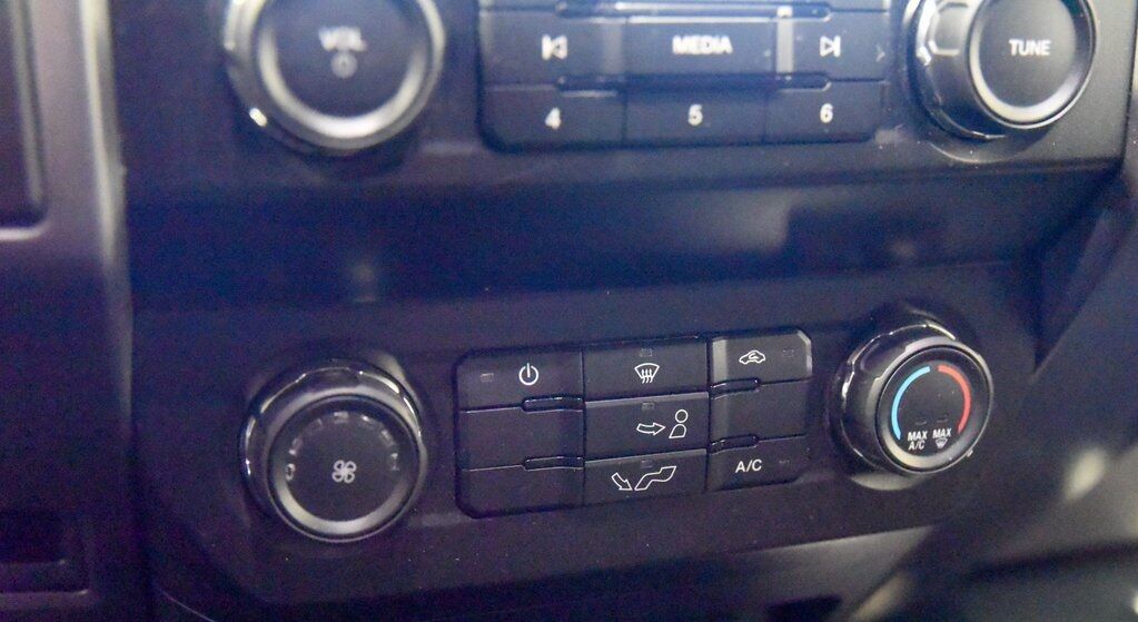 2020 Ford F-150 XLT Akron