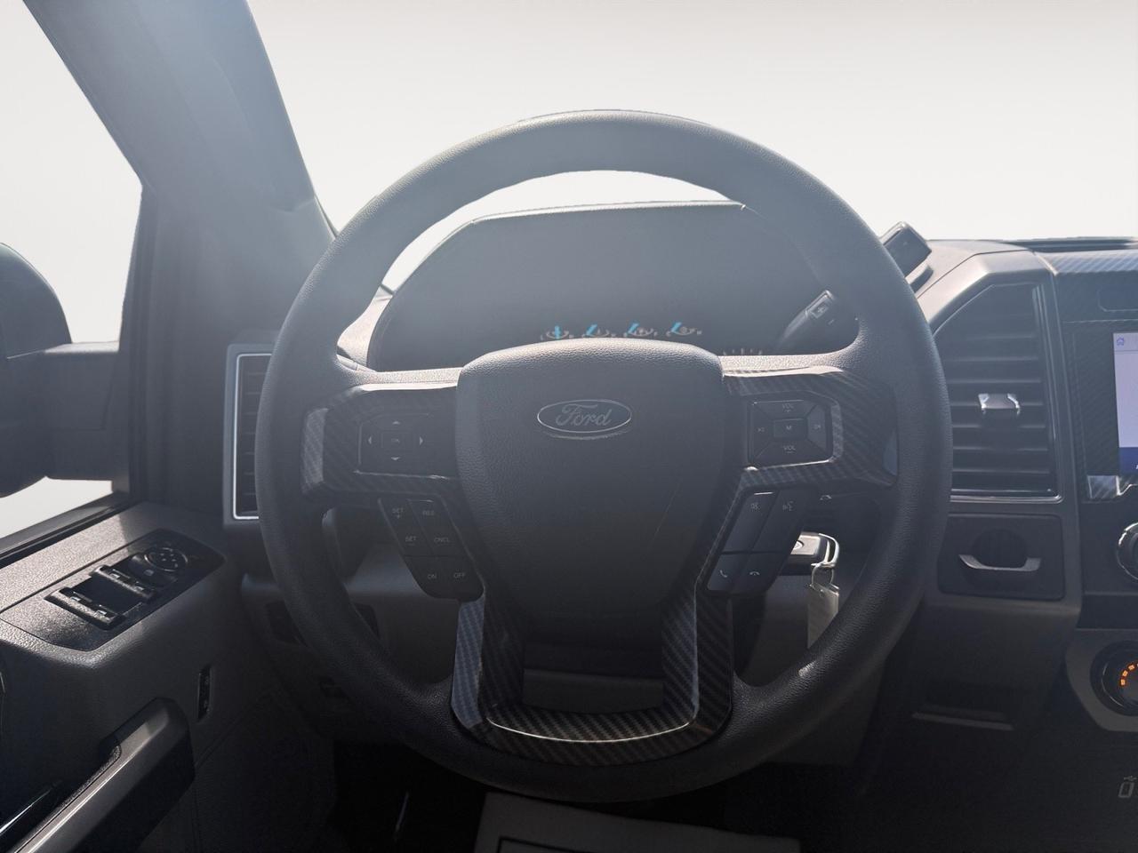 2020 Ford F-150 XLT, RWD, WIFI, APPLE CARPLAY/ANDROID AUTO, BACKUP CAMERA, REMOTE START, POWER MIRRORS, BED LINER, TOW PACKAGE, AUTO START/STOP TECH, RUNNING BOARDS, BLUETOOTH, CLEAN CARFAX! Norfolk VA