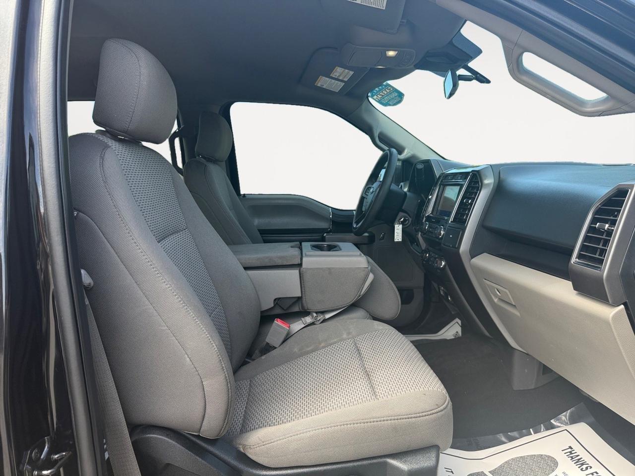 2020 Ford F-150 XLT, RWD, WIFI, APPLE CARPLAY/ANDROID AUTO, BACKUP CAMERA, REMOTE START, POWER MIRRORS, BED LINER, TOW PACKAGE, AUTO START/STOP TECH, RUNNING BOARDS, BLUETOOTH, CLEAN CARFAX! Norfolk VA