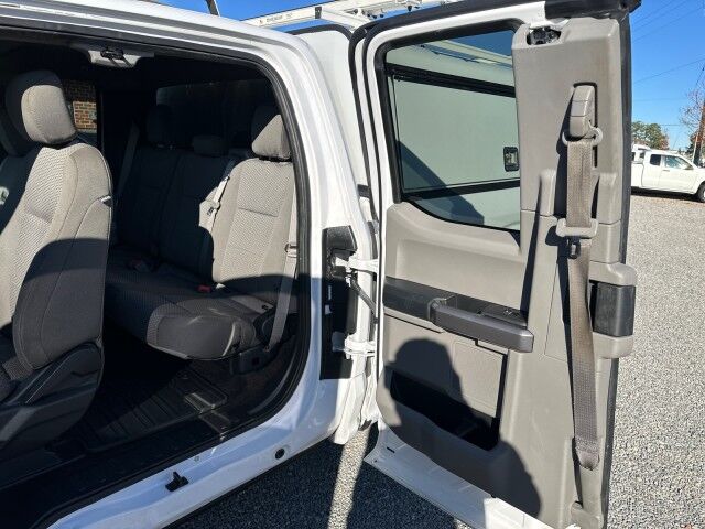 2020 Ford F-150 XLT SuperCab Pickup w/ ARE Work Cap & Ladder Rack Ashland VA