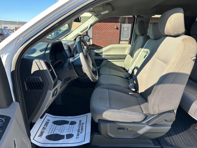 2020 Ford F-150 XLT SuperCab Pickup w/ ARE Work Cap & Ladder Rack Ashland VA