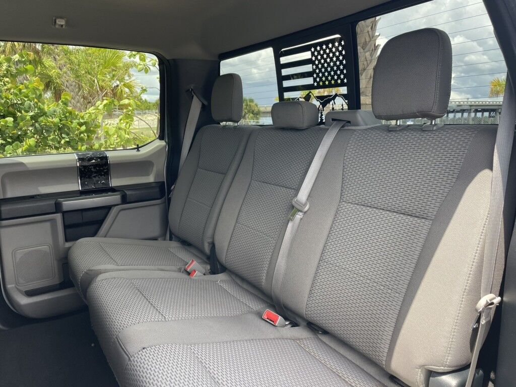 2020 Ford F-150 XLT~5.0 V8~CLEAN CARFAX~TRAILER PKG W/ BACKUP ASSIST~AFTERMARKET RADIO W/ SCREEN MIRRORING FOR CARPLAY/ANDROID AUTO~ONLINE FINANCE AND SHIPPING AVAILABLE!!!! Sarasota FL