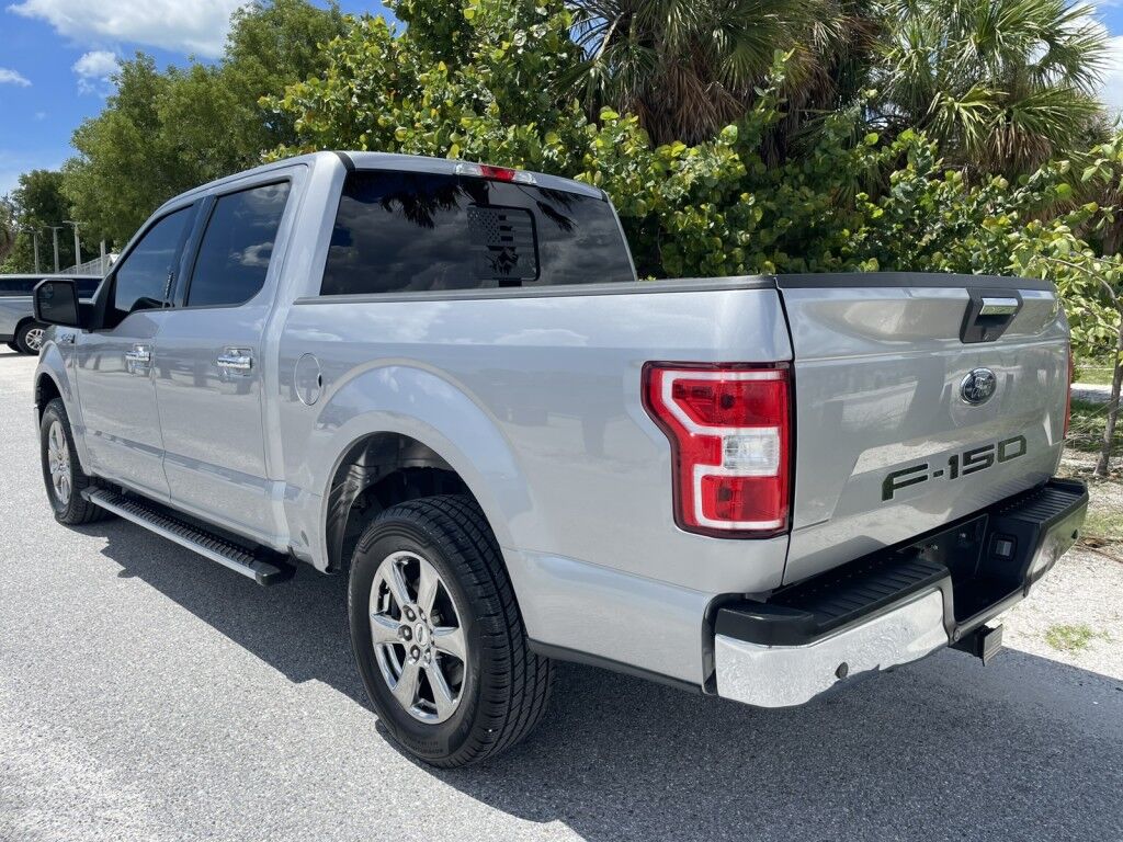 2020 Ford F-150 XLT~5.0 V8~CLEAN CARFAX~TRAILER PKG W/ BACKUP ASSIST~AFTERMARKET RADIO W/ SCREEN MIRRORING FOR CARPLAY/ANDROID AUTO~ONLINE FINANCE AND SHIPPING AVAILABLE!!!! Sarasota FL