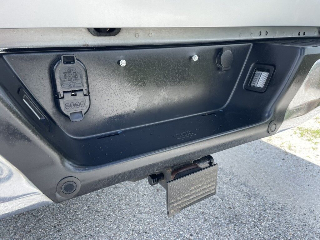 2020 Ford F-150 XLT~5.0 V8~CLEAN CARFAX~TRAILER PKG W/ BACKUP ASSIST~AFTERMARKET RADIO W/ SCREEN MIRRORING FOR CARPLAY/ANDROID AUTO~ONLINE FINANCE AND SHIPPING AVAILABLE!!!! Sarasota FL
