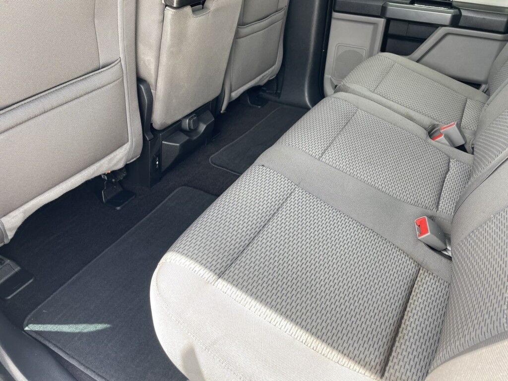 2020 Ford F-150 XLT~5.0 V8~CLEAN CARFAX~TRAILER PKG W/ BACKUP ASSIST~AFTERMARKET RADIO W/ SCREEN MIRRORING FOR CARPLAY/ANDROID AUTO~ONLINE FINANCE AND SHIPPING AVAILABLE!!!! Sarasota FL