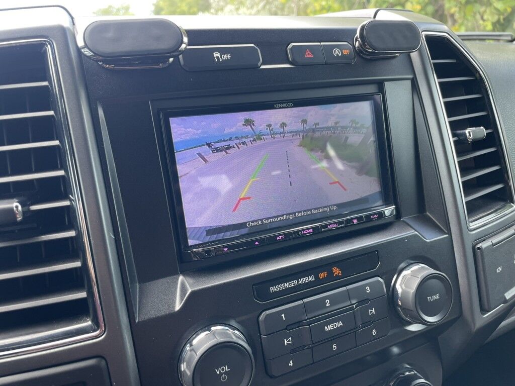 2020 Ford F-150 XLT~5.0 V8~CLEAN CARFAX~TRAILER PKG W/ BACKUP ASSIST~AFTERMARKET RADIO W/ SCREEN MIRRORING FOR CARPLAY/ANDROID AUTO~ONLINE FINANCE AND SHIPPING AVAILABLE!!!! Sarasota FL