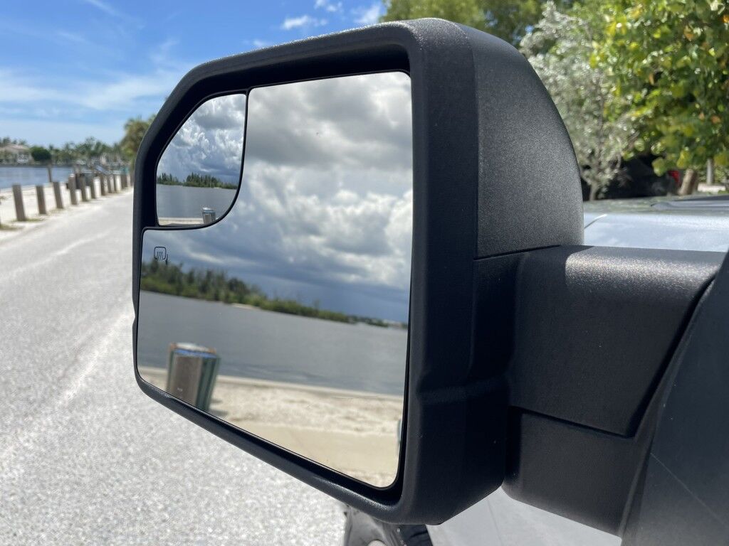 2020 Ford F-150 XLT~5.0 V8~CLEAN CARFAX~TRAILER PKG W/ BACKUP ASSIST~AFTERMARKET RADIO W/ SCREEN MIRRORING FOR CARPLAY/ANDROID AUTO~ONLINE FINANCE AND SHIPPING AVAILABLE!!!! Sarasota FL