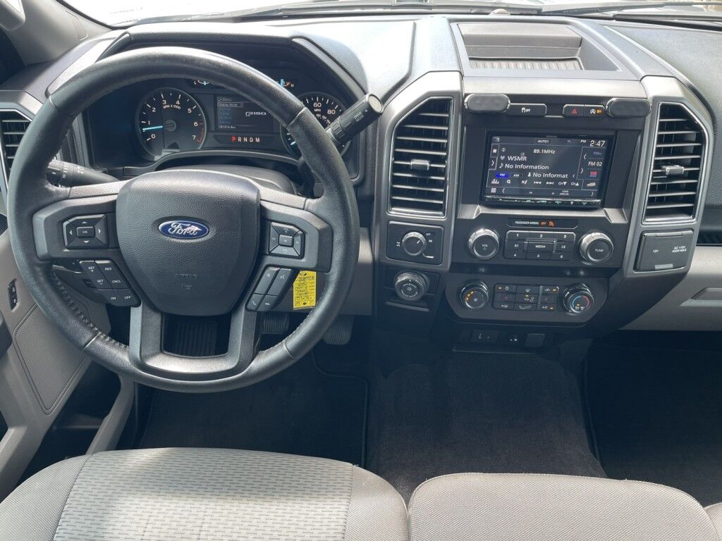 2020 Ford F-150 XLT~5.0 V8~CLEAN CARFAX~TRAILER PKG W/ BACKUP ASSIST~AFTERMARKET RADIO W/ SCREEN MIRRORING FOR CARPLAY/ANDROID AUTO~ONLINE FINANCE AND SHIPPING AVAILABLE!!!! Sarasota FL