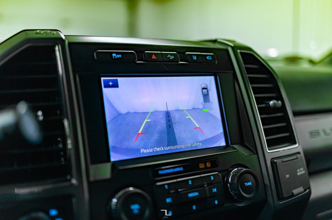 2020 Ford F-250 4x4 Crew Cab XLT FX4 BCam Red Deer AB