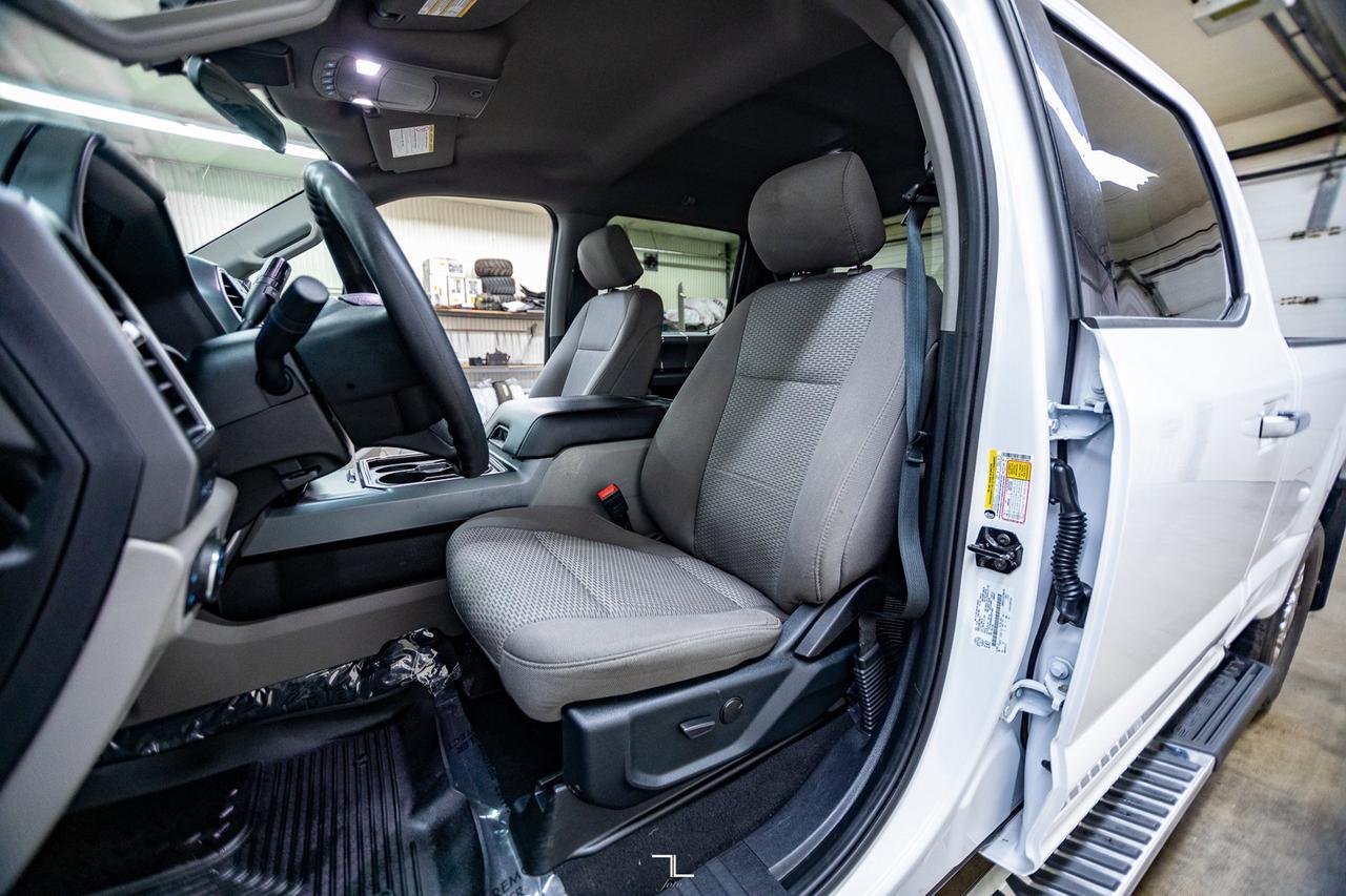 2020 Ford F-250 4x4 Crew Cab XLT FX4 BCam Red Deer AB