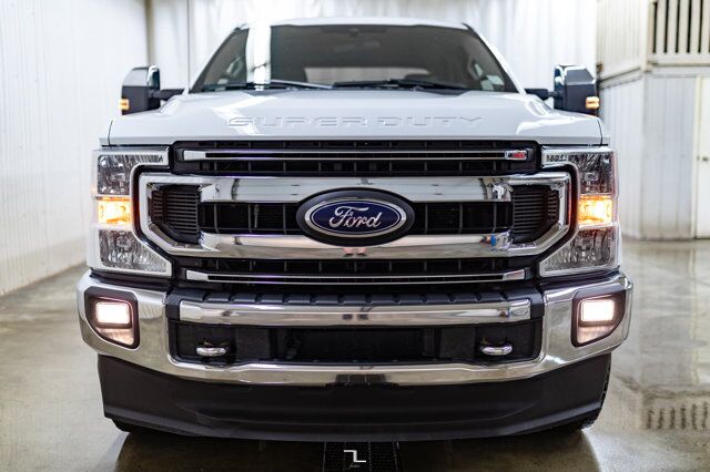 2020 Ford F-250 4x4 Crew Cab XLT FX4 BCam Red Deer AB