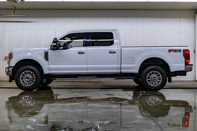 2020 Ford F-250 4x4 Crew Cab XLT FX4 BCam Red Deer AB