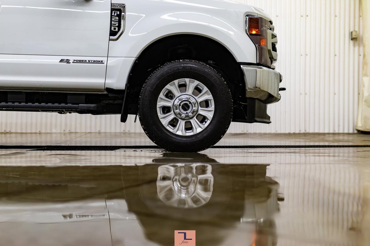 2020 Ford F-250 4x4 Crew Cab XLT FX4 Diesel BCam Red Deer AB