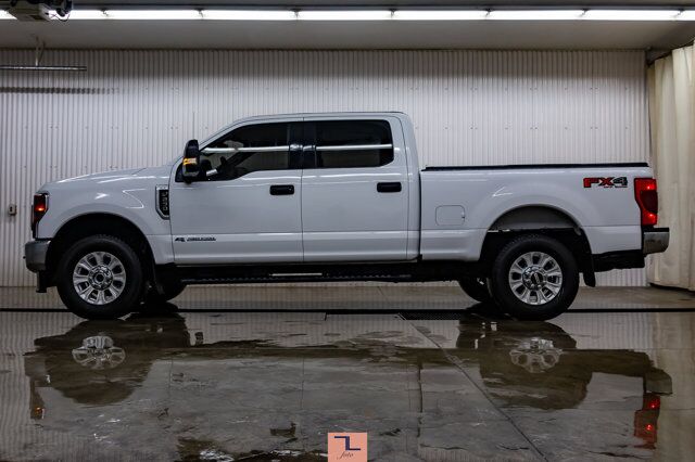 2020 Ford F-250 4x4 Crew Cab XLT FX4 Diesel BCam Red Deer AB