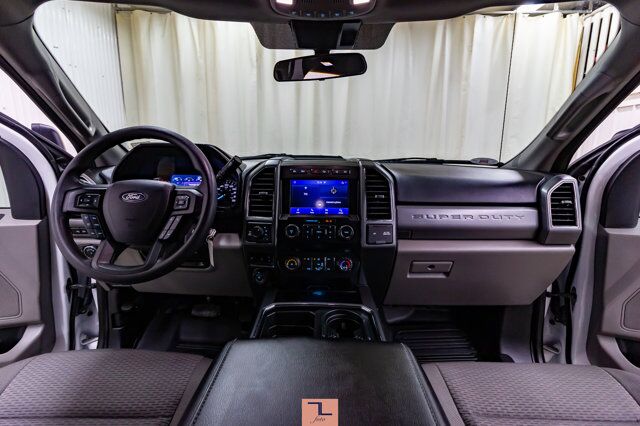 2020 Ford F-250 4x4 Crew Cab XLT FX4 Diesel BCam Red Deer AB