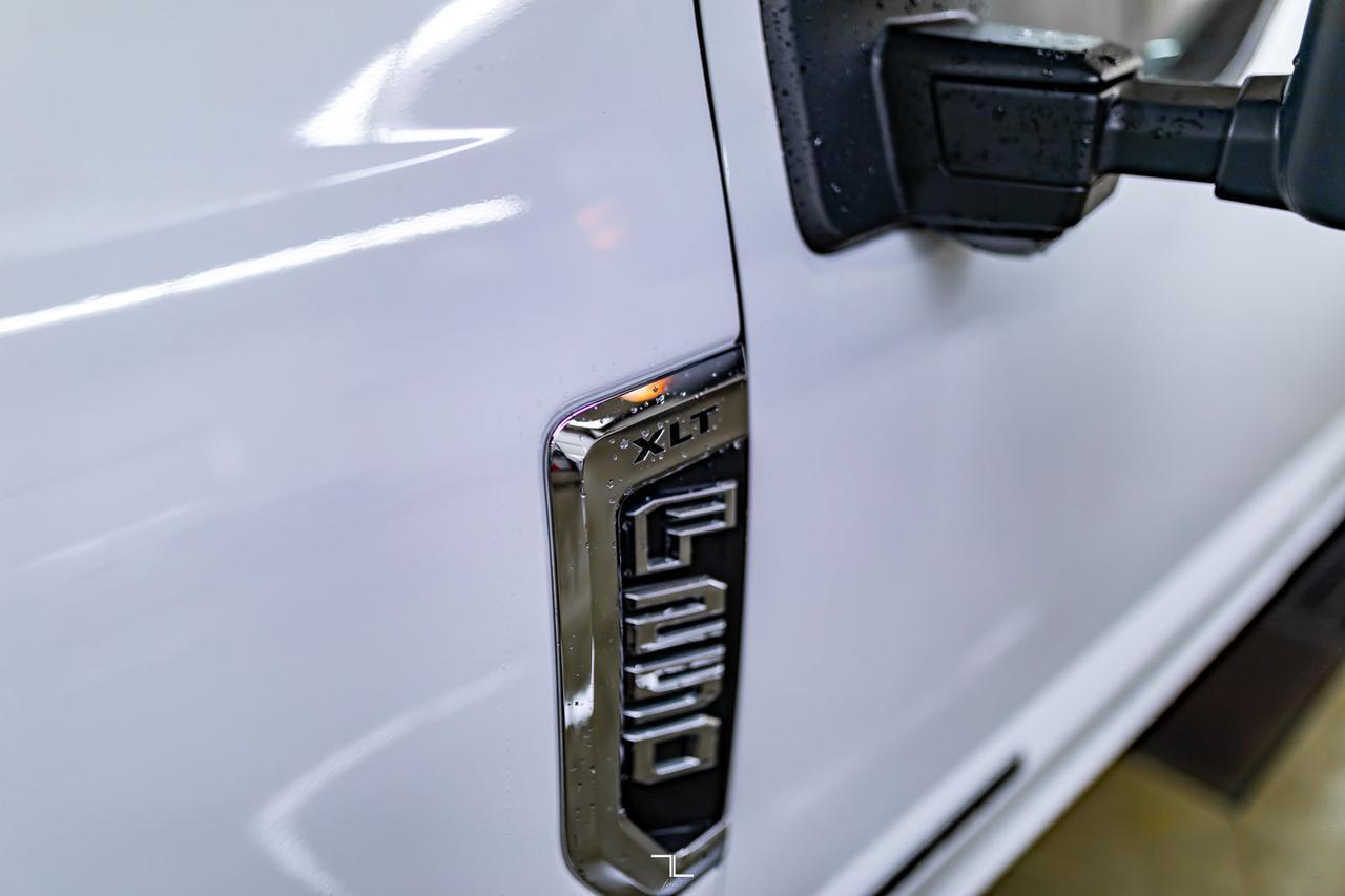 2020 Ford F-250 4x4 Crew Cab XLT FX4 Diesel BCam Red Deer AB