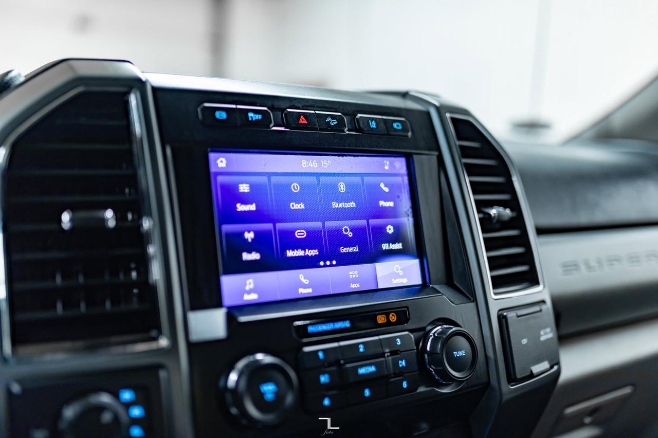 2020 Ford F-250 4x4 Crew Cab XLT FX4 Diesel BCam Red Deer AB