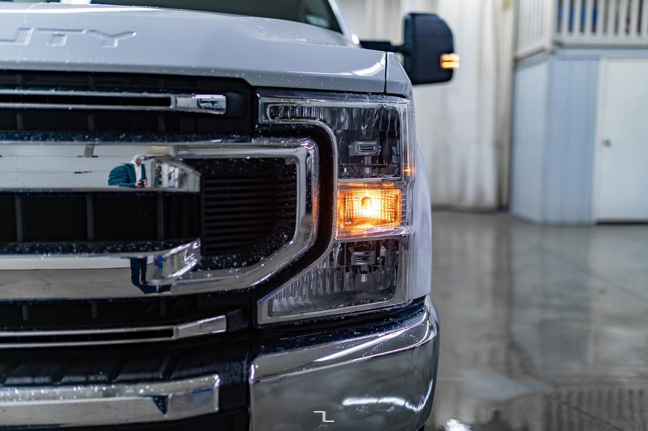 2020 Ford F-250 4x4 Crew Cab XLT FX4 Diesel BCam Red Deer AB