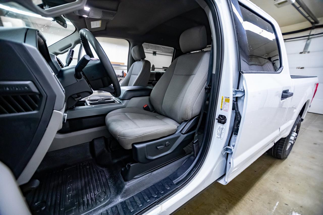 2020 Ford F-250 4x4 Crew Cab XLT FX4 Diesel BCam Red Deer AB