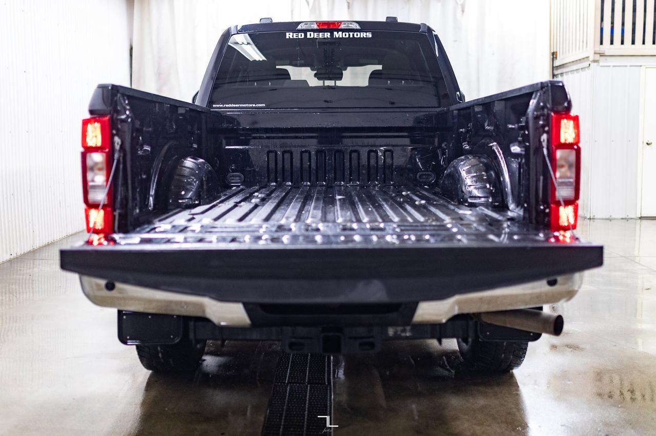 2020 Ford F-250 4x4 Crew Cab XLT FX4 PSeat BCam Red Deer AB