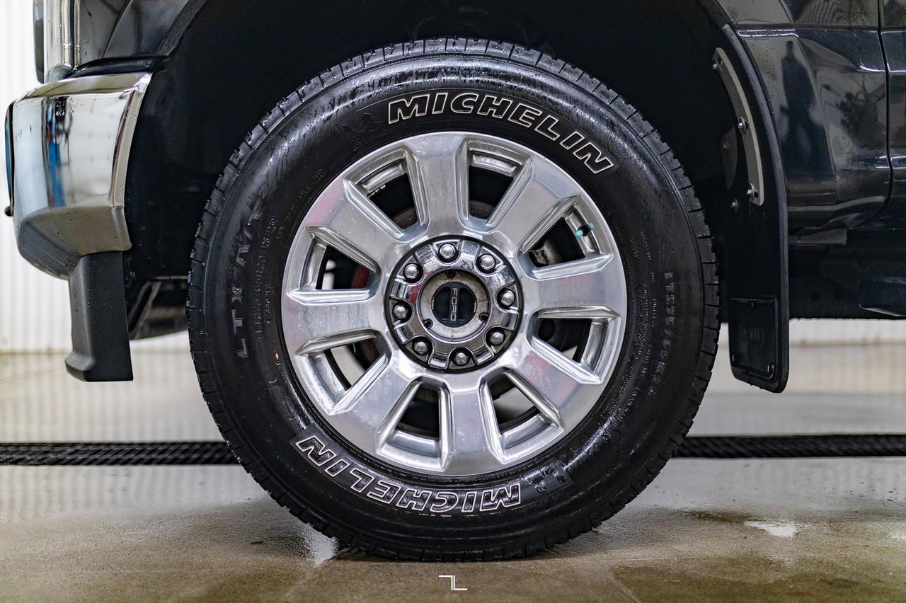 2020 Ford F-250 4x4 Crew Cab XLT FX4 PSeat BCam Red Deer AB