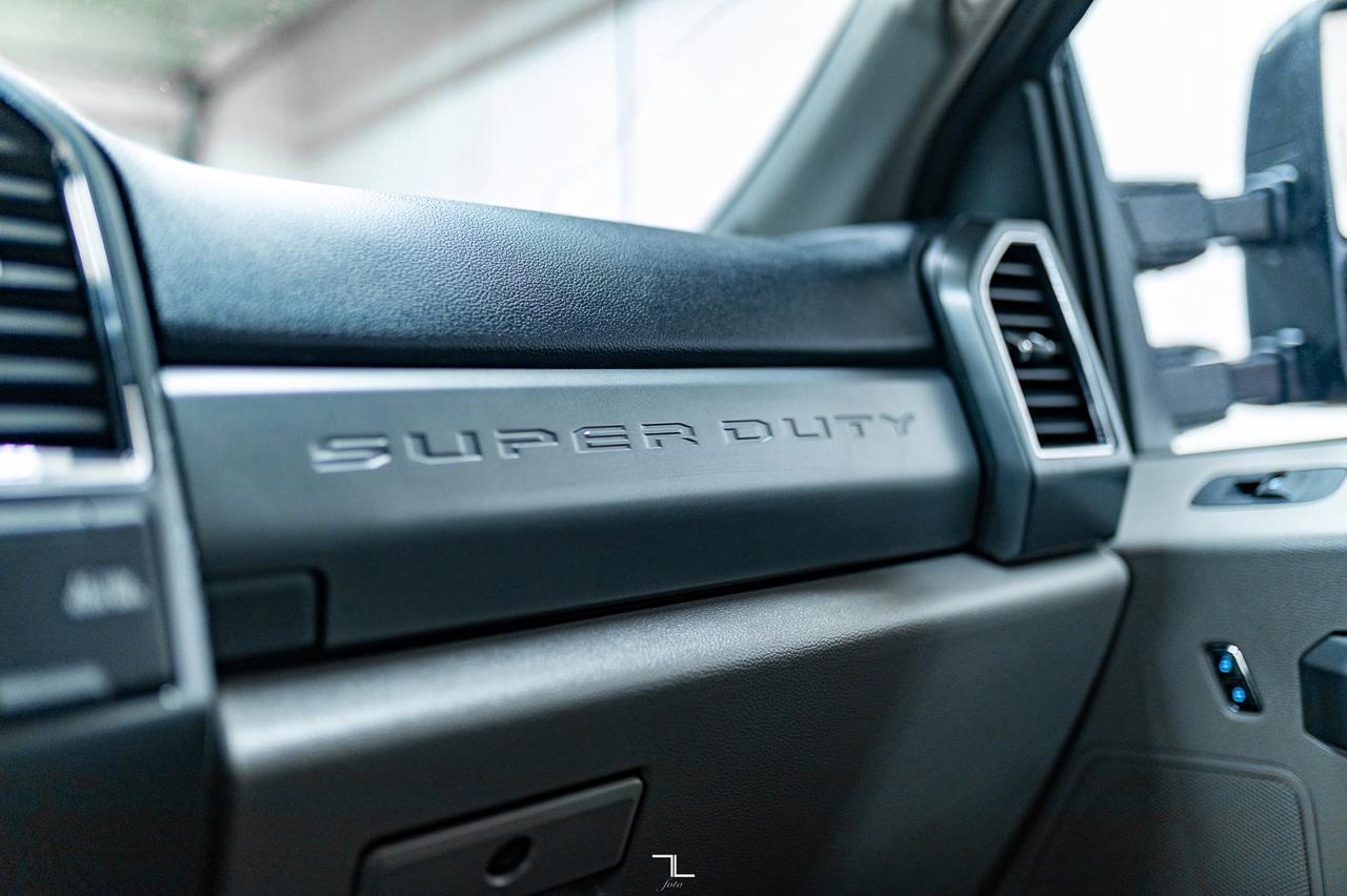 2020 Ford F-250 4x4 Crew Cab XLT FX4 PSeat BCam Red Deer AB