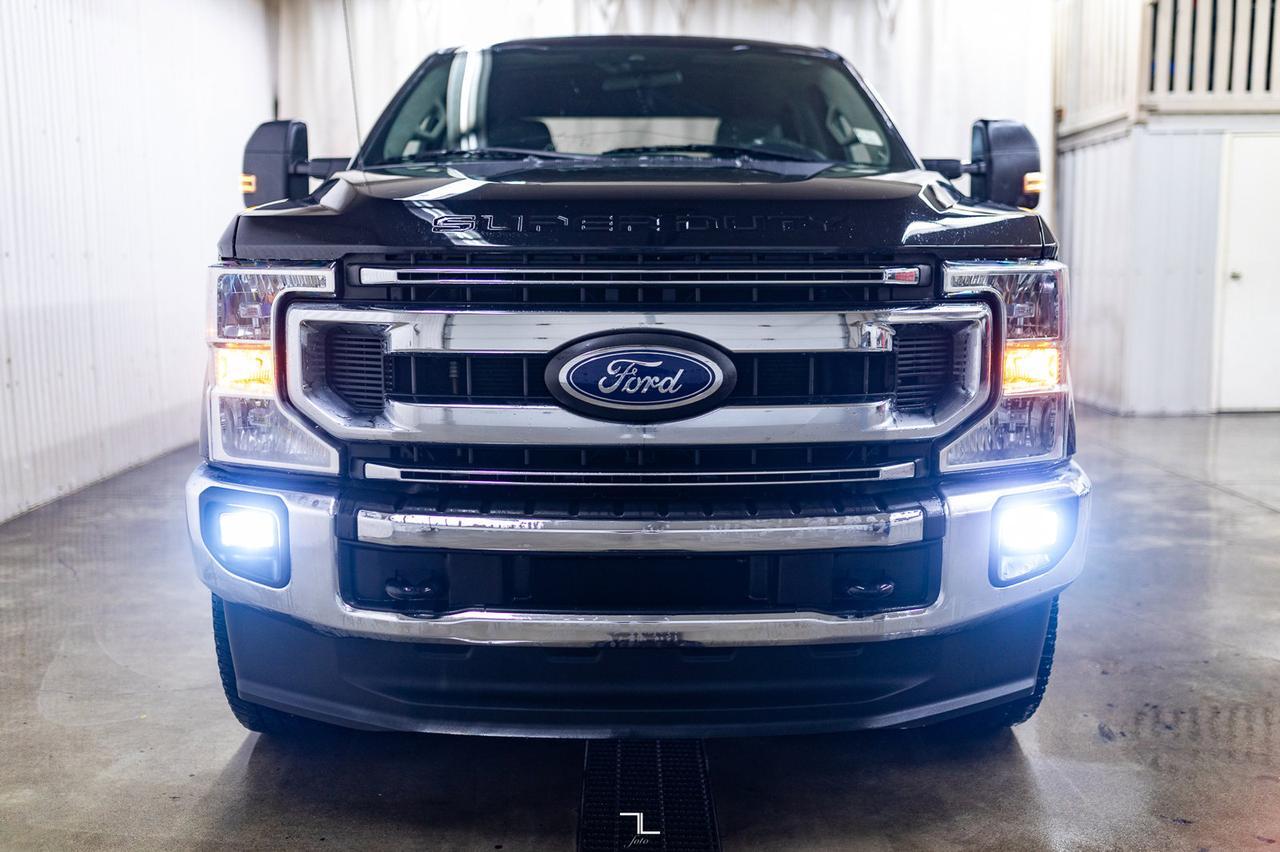 2020 Ford F-250 4x4 Crew Cab XLT FX4 PSeat BCam Red Deer AB