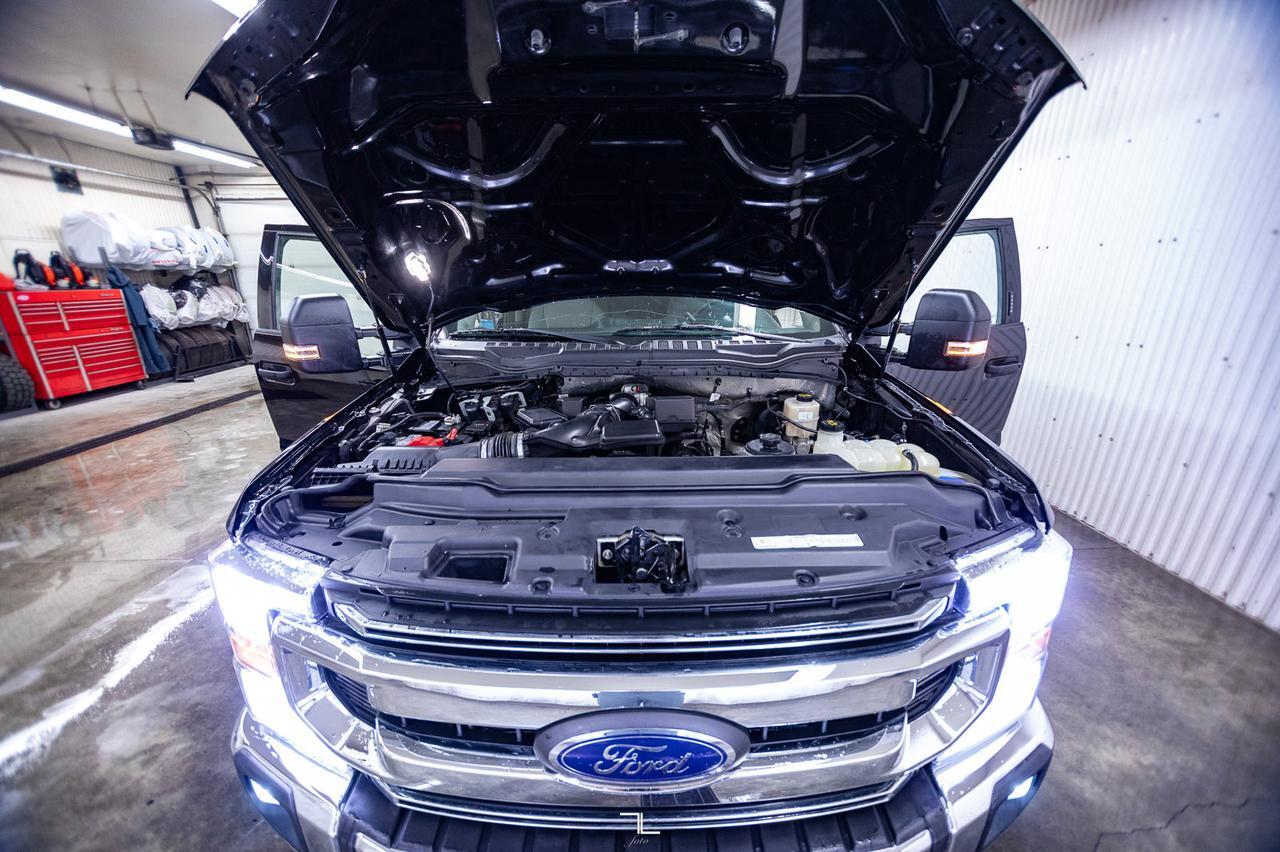 2020 Ford F-250 4x4 Crew Cab XLT FX4 PSeat BCam Red Deer AB