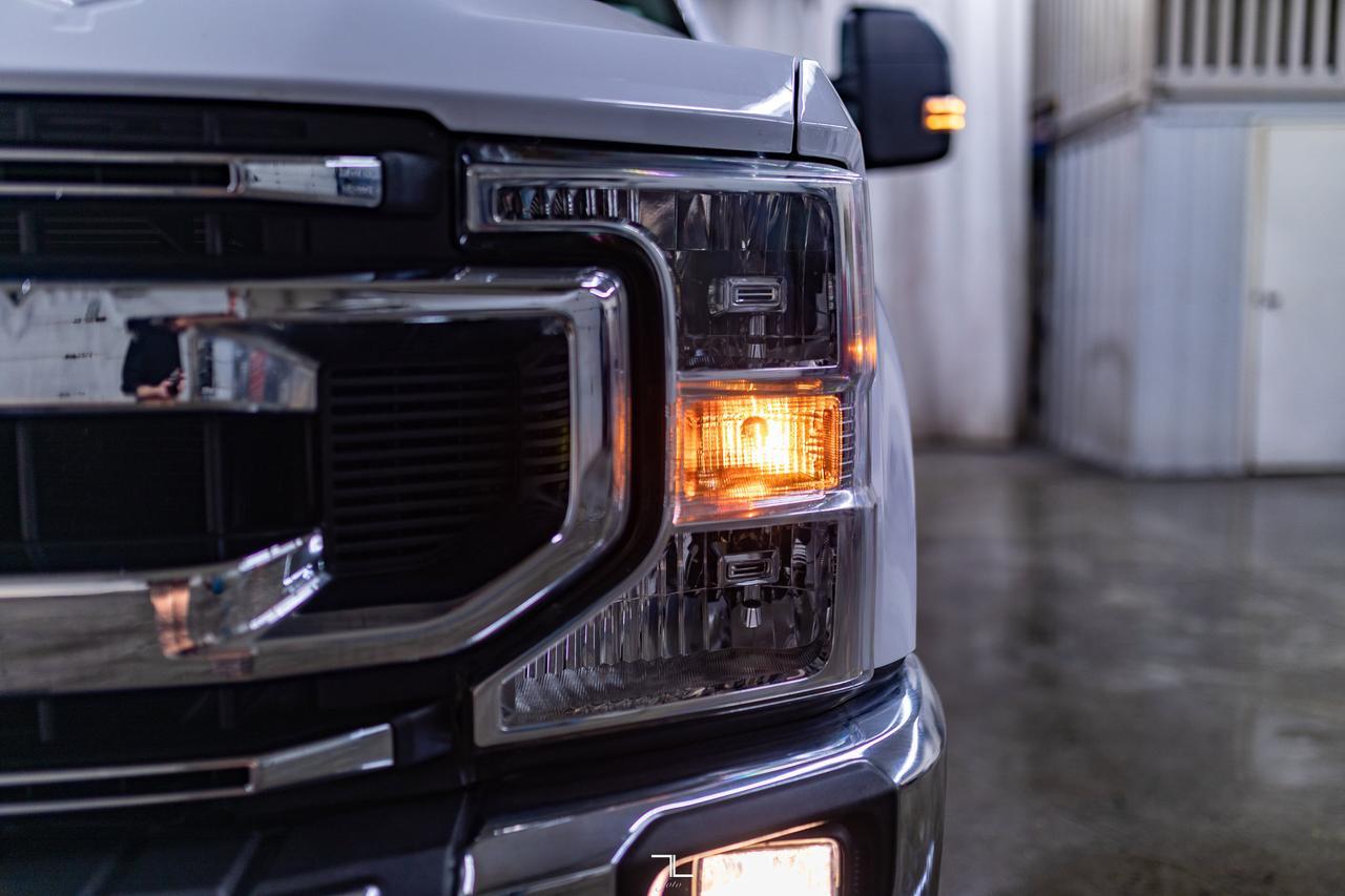 2020 Ford F-250 4x4 Crew Cab XLT FX4 PSeat BCam Red Deer AB