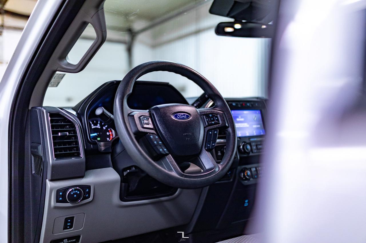 2020 Ford F-250 4x4 Crew Cab XLT FX4 PSeat BCam Red Deer AB