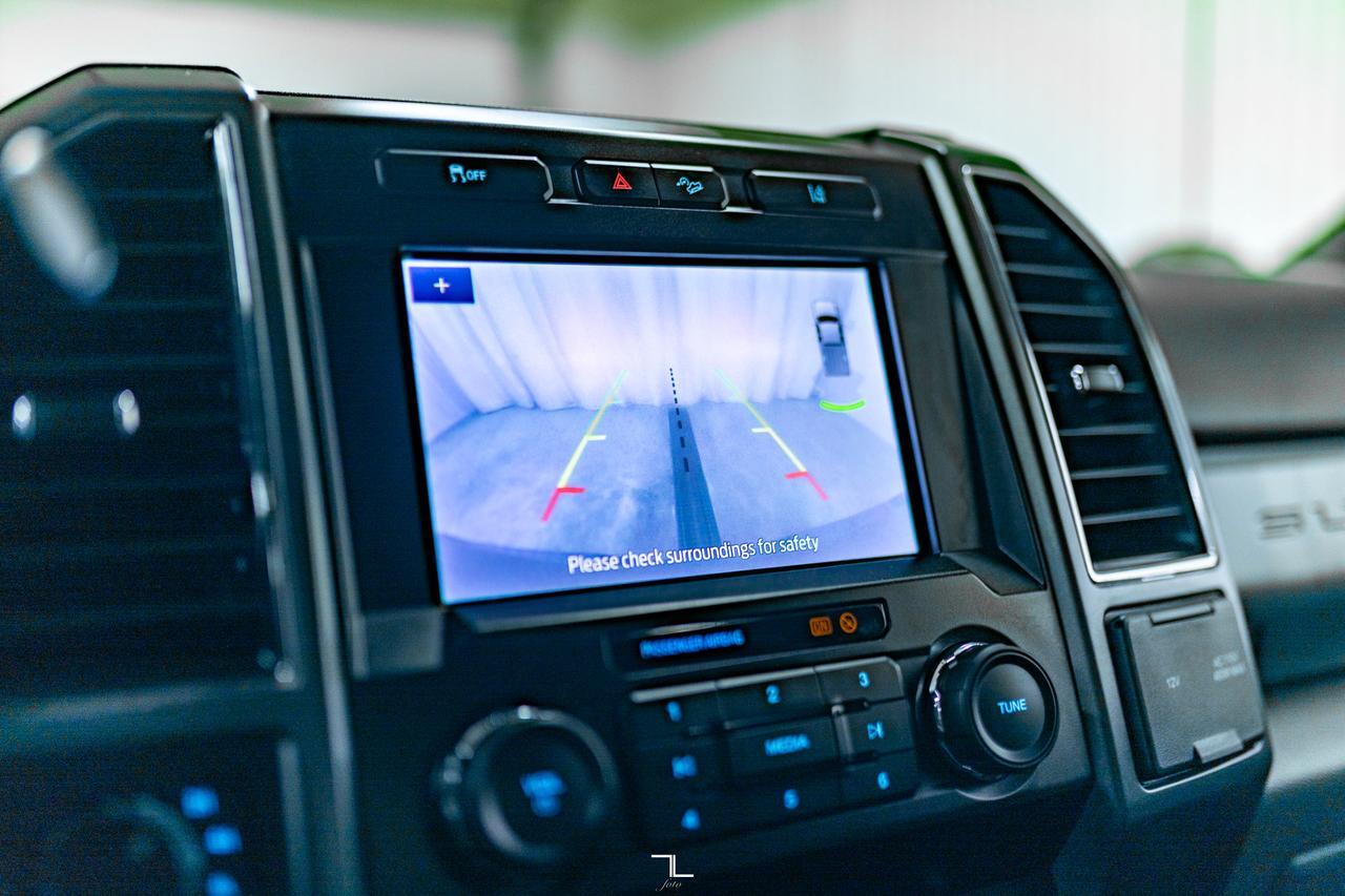 2020 Ford F-250 4x4 Crew Cab XLT FX4 PSeat BCam Red Deer AB