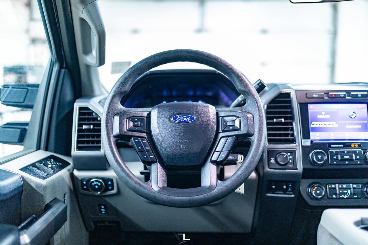 2020 Ford F-250 4x4 Crew Cab XLT FX4 PSeat BCam Red Deer AB