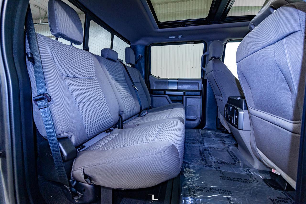 2020 Ford F-250 4x4 Crew Cab XLT FX4 Roof BCam Red Deer AB