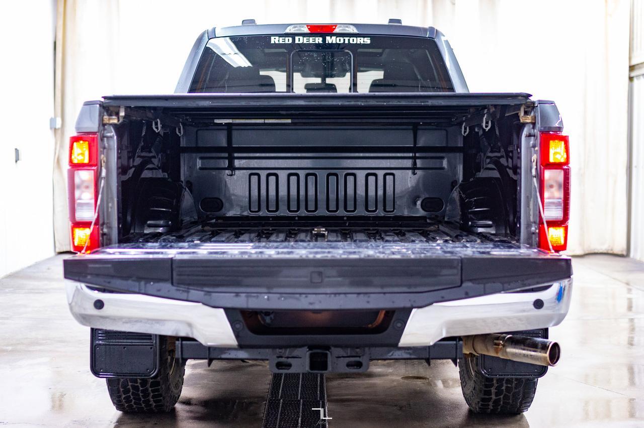 2020 Ford F-250 4x4 Crew Cab XLT FX4 Roof BCam Red Deer AB