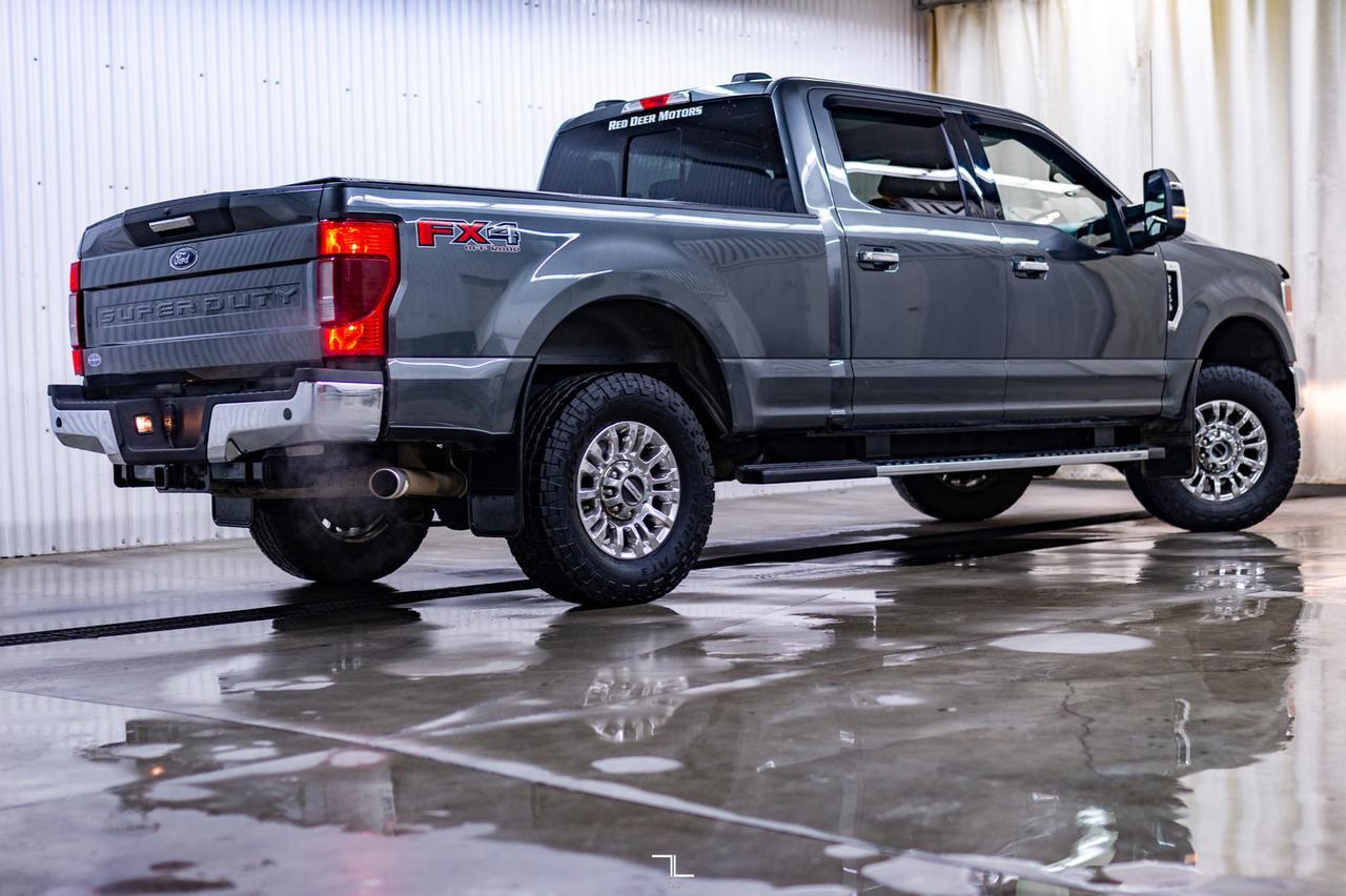 2020 Ford F-250 4x4 Crew Cab XLT FX4 Roof BCam Red Deer AB