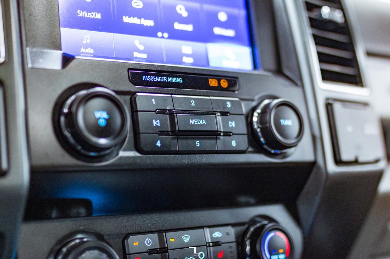 2020 Ford F-250 4x4 Crew Cab XLT FX4 Roof BCam Red Deer AB