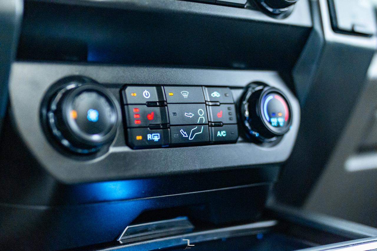 2020 Ford F-250 4x4 Crew Cab XLT FX4 Roof BCam Red Deer AB