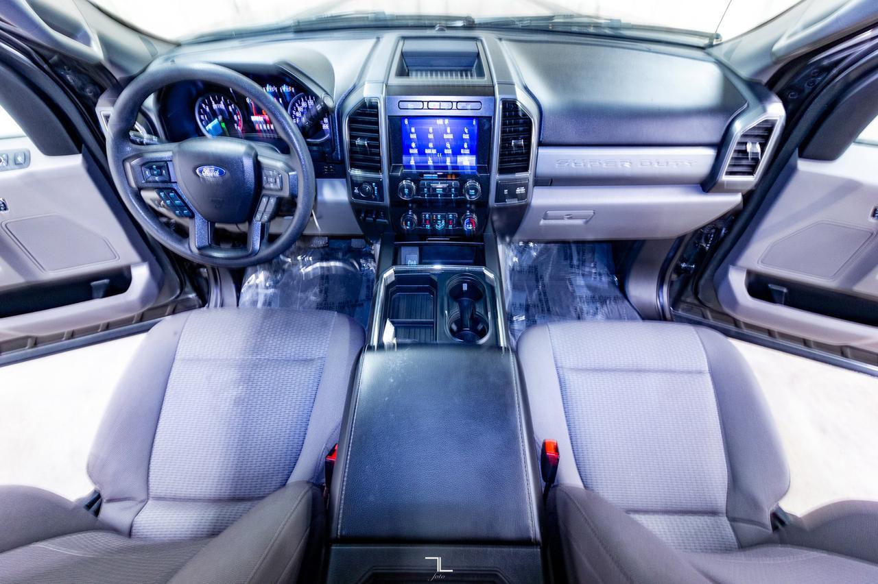 2020 Ford F-250 4x4 Crew Cab XLT FX4 Roof BCam Red Deer AB