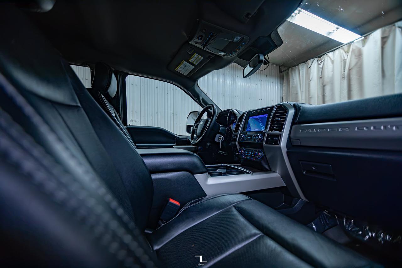 2020 Ford F-250 4x4 Super Cab Lariat Diesel Leather Nav BCam Red Deer AB