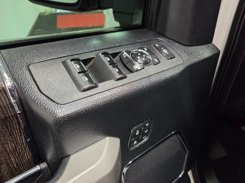 2020 Ford F-250 Lariat 4WD 6.7L Diesel GPS Camera Sunroof Dual Fox Shocks Nitto Tires FREE WARRANTY Arlington TX