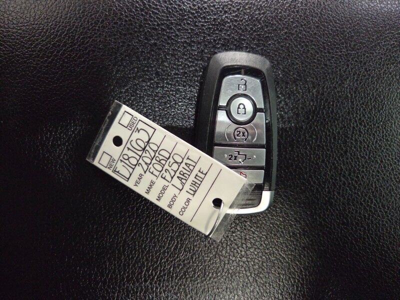 2020 Ford F-250 Lariat 4WD 6.7L Diesel GPS Camera Sunroof Dual Fox Shocks Nitto Tires FREE WARRANTY Arlington TX