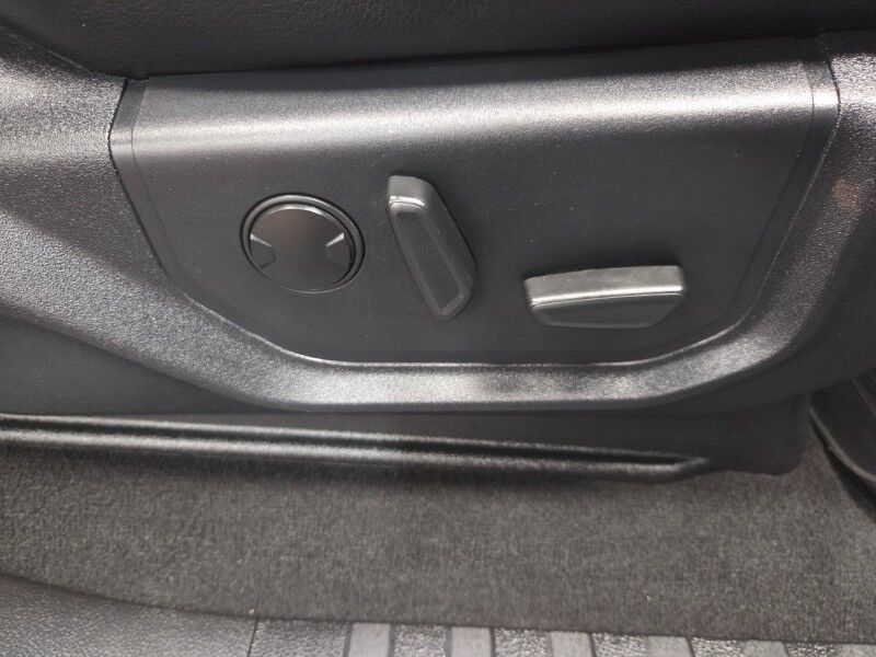 2020 Ford F-250 Lariat 6.7L Diesel FX4 4WD Ready Lift GPS Camera Chrome Pkg FREE WARRAN Arlington TX