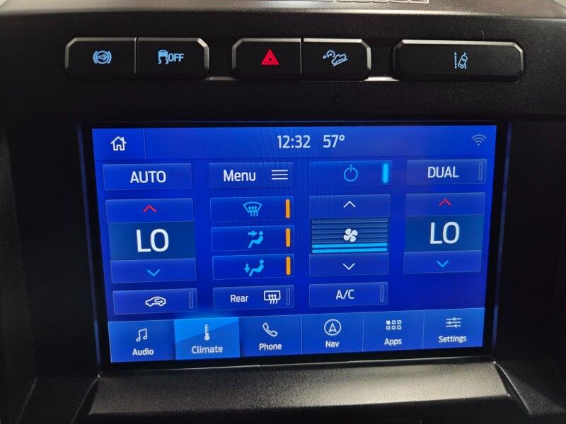 2020 Ford F-250 Lariat 6.7L Diesel FX4 4WD Ready Lift GPS Camera Chrome Pkg FREE WARRAN Arlington TX