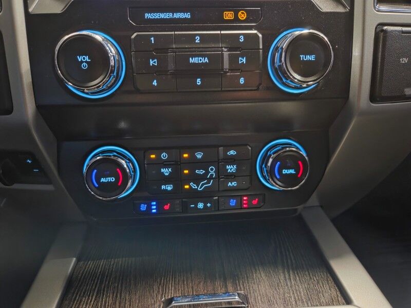 2020 Ford F-250 Lariat 6.7L Diesel FX4 4WD Ready Lift GPS Camera Chrome Pkg FREE WARRAN Arlington TX