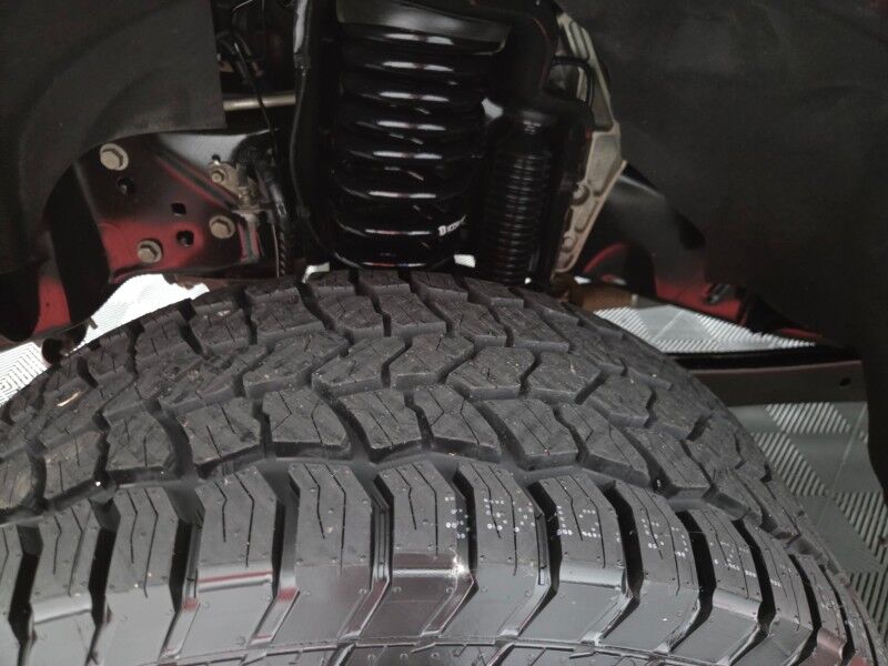 2020 Ford F-250 Lariat Tremor Lifted 4WD 6.7L Diesel GPS Camera New 35in Tires FREE WARRANTY Arlington TX